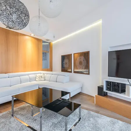 Sea Towers By Northside